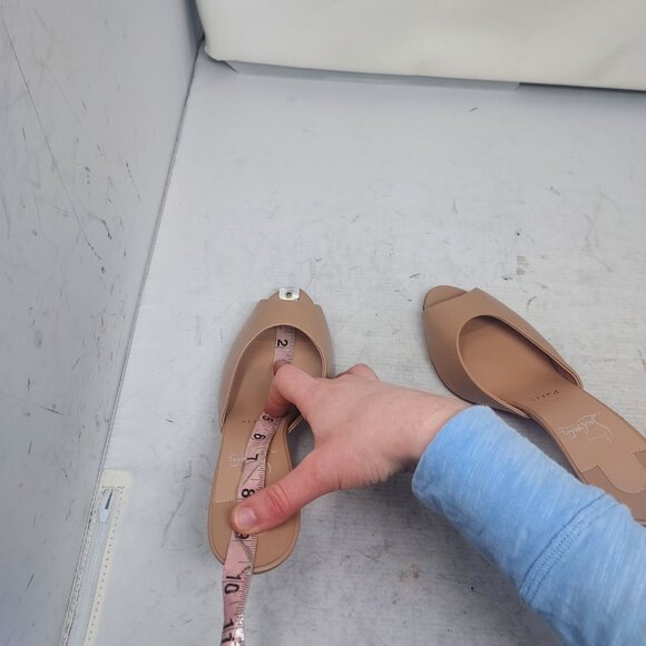 CHRISTIAN LOUBOUTIN Me Dolly Leather Blush Mule Sandal - Picture 11 of 12